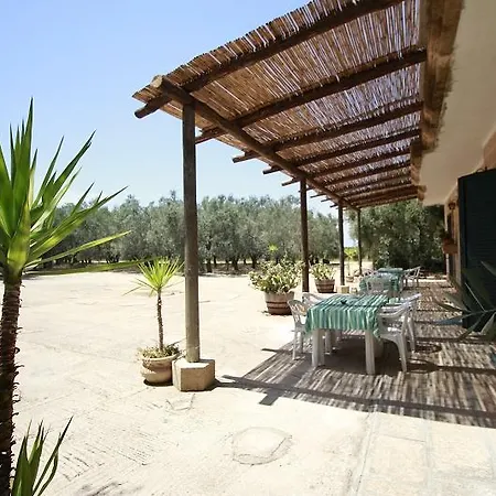 مزرعة للإقامة Domus Mea Salento أُجينتو