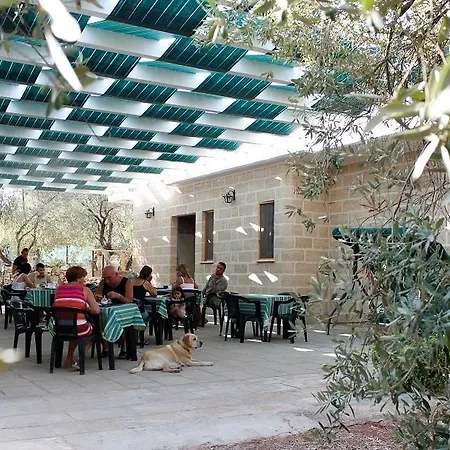ファームステイ Domus Mea Salento ウジェント